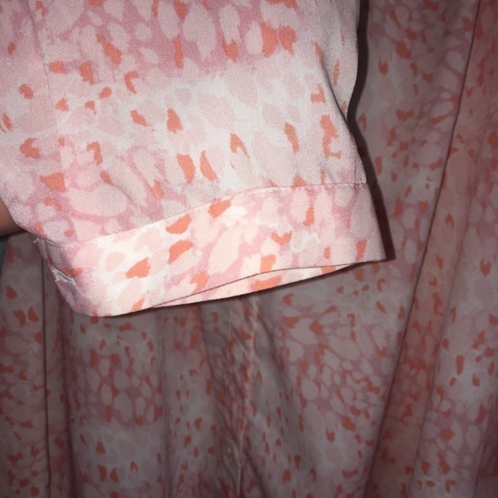 Jaclyn Smith Pink Dot Button Down - Picture 3 of 5
